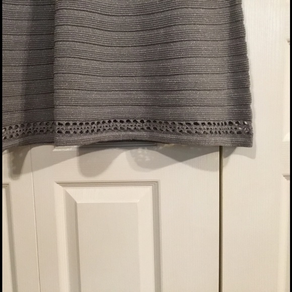 NWT - Karl Lagerfeld Paris Silver Knit Dress - Sz Medium (size 6/8) - Picture 4 of 5